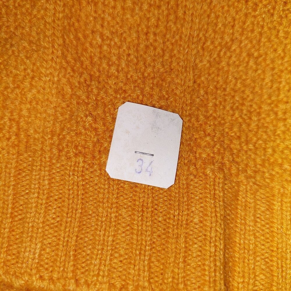 Vintage 1940s-1950s Short Sleeve Mustard Yellow Ribbed Mock Turtleneck Sweater - Picture 7 of 7